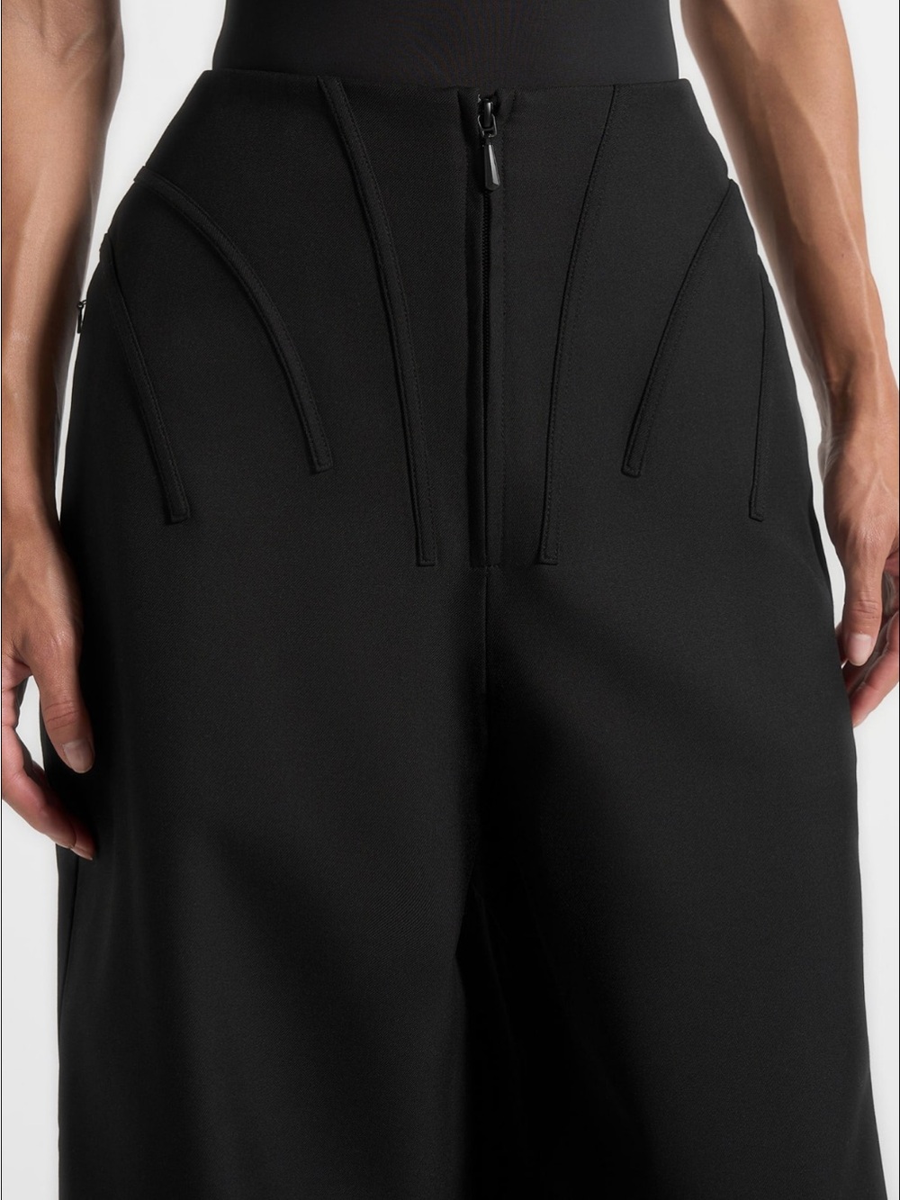 NWT MANIERE DE VOIR High Waisted Corset Sculptural Pants - Picture 3 of 7